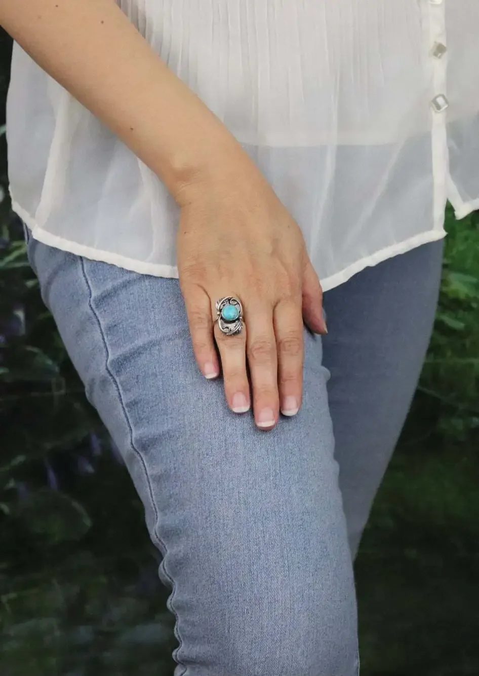Sterling Silver Natural Turquoise Ring Leaf Design Size 5 1/2 Woman Teen Child